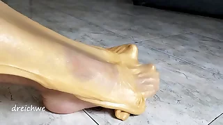 Gold slop fetish feet